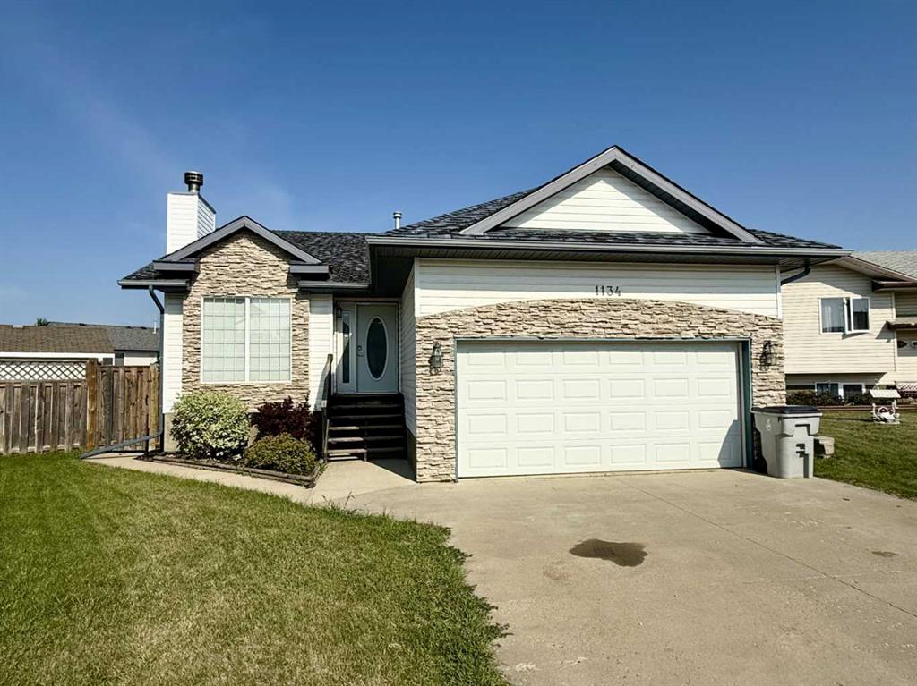 Picture of 1134 21 Street , Wainwright Real Estate Listing