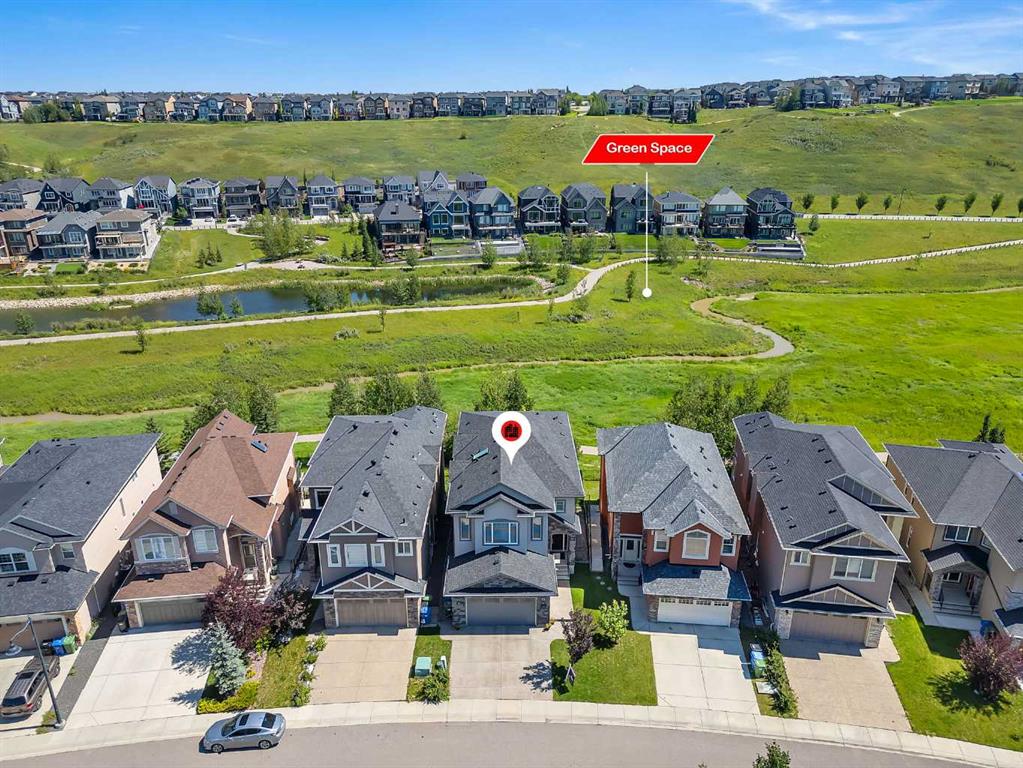 Picture of 157 Sage Meadows Circle NW, Calgary Real Estate Listing