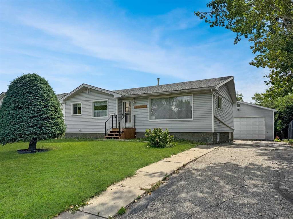 Picture of 9523 99 Avenue , Grande Prairie Real Estate Listing