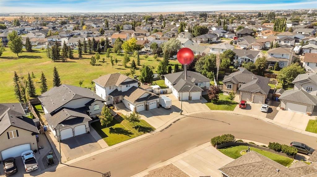 Picture of 40 Stratton Close SE, Medicine Hat Real Estate Listing