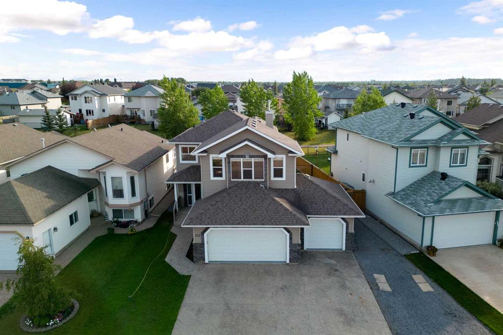 Picture of 103 Rattlepan Creek Crescent , Fort McMurray Real Estate Listing
