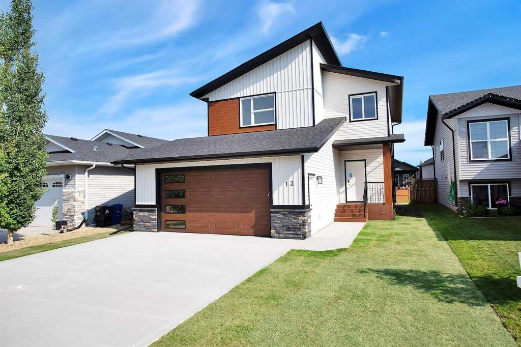 Picture of 13 Murphy Close , Blackfalds Real Estate Listing
