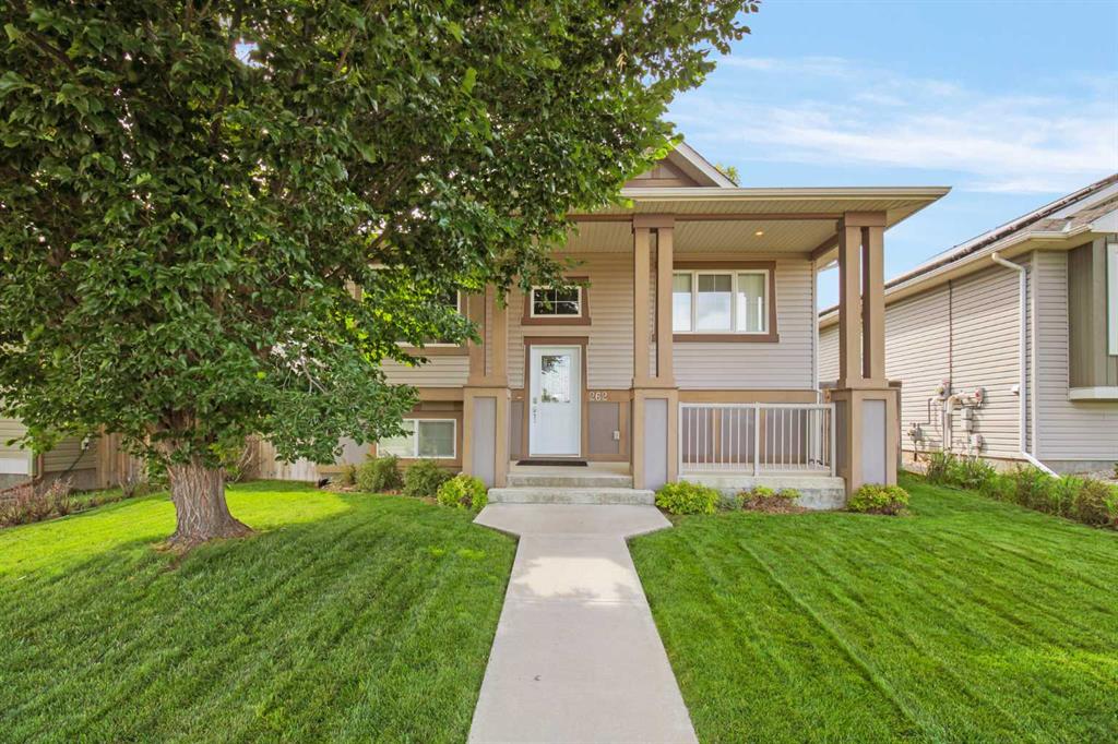 Picture of 262 Lettice Perry Road N, Lethbridge Real Estate Listing