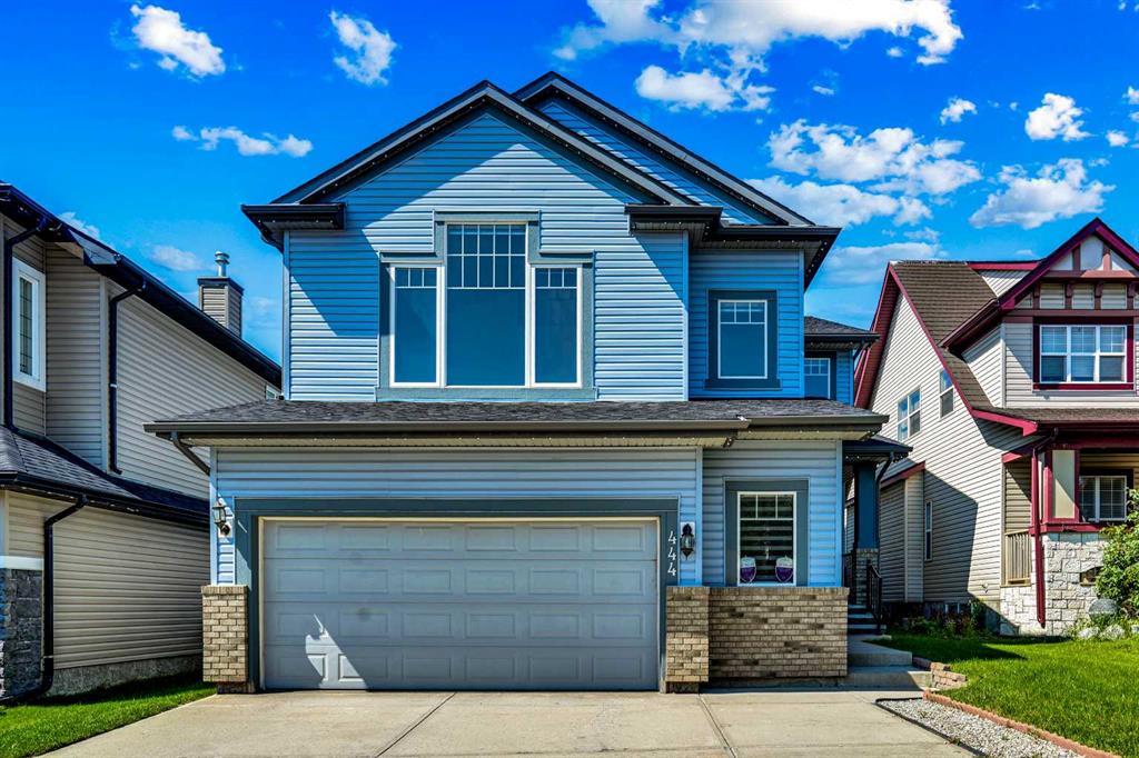 Picture of 444 Evanston View NW, Calgary Real Estate Listing
