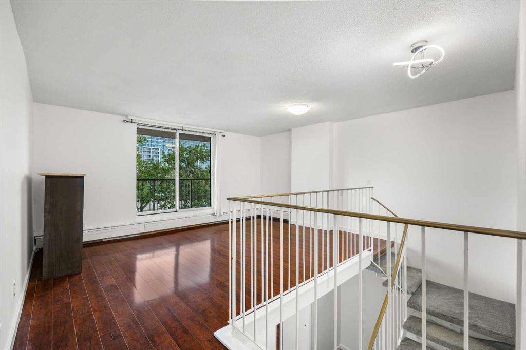 Picture of 413, 4944 Dalton Drive NW, Calgary Real Estate Listing