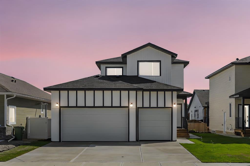 Picture of 74 Vincent Crescent , Olds Real Estate Listing