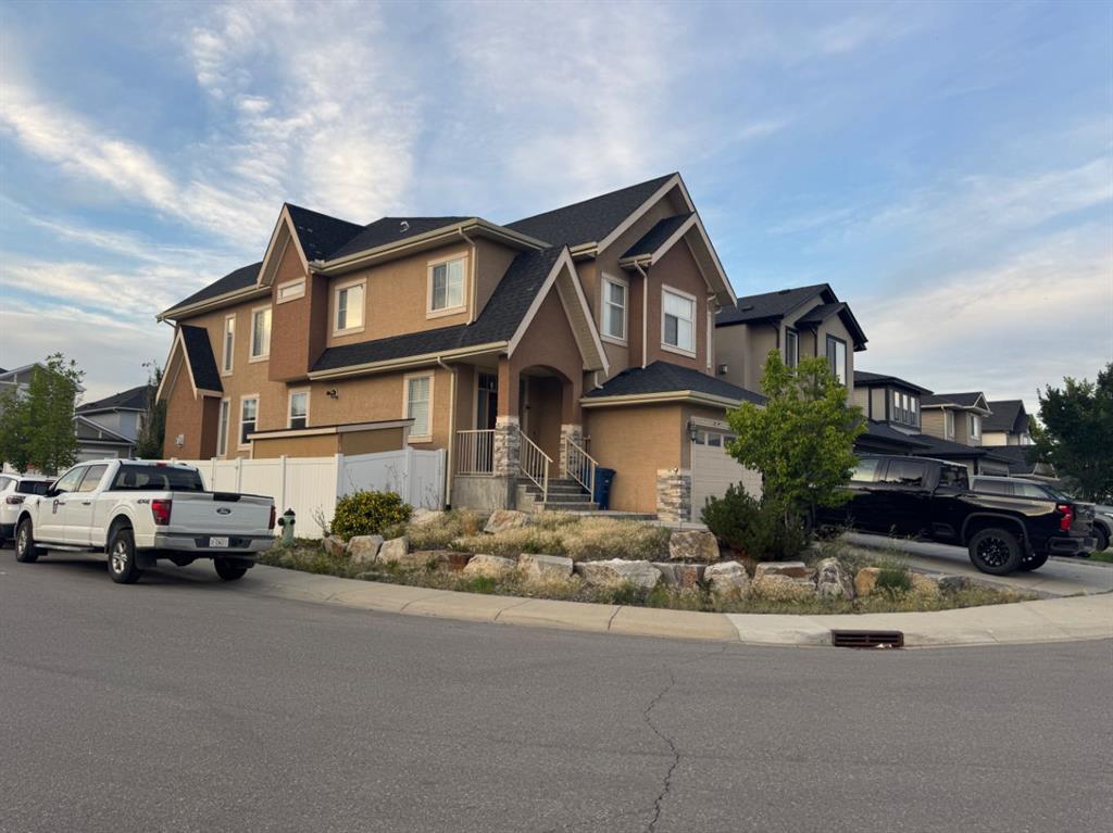 Picture of 2368 Baysprings Park SW, Airdrie Real Estate Listing