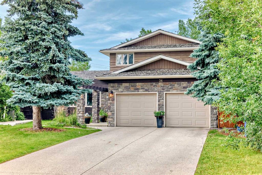 Picture of 36 Varsity Estates Court NW, Calgary Real Estate Listing