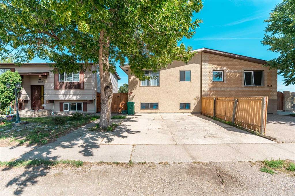 Picture of 1239 42 Avenue N, Lethbridge Real Estate Listing