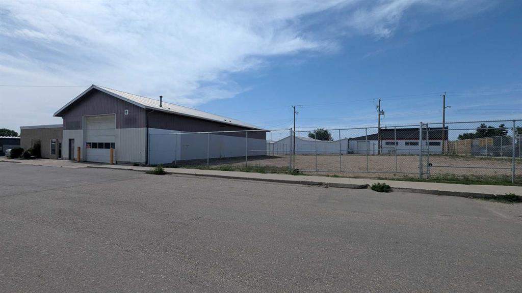 Picture of 214 Jamieson Avenue , Picture Butte Real Estate Listing