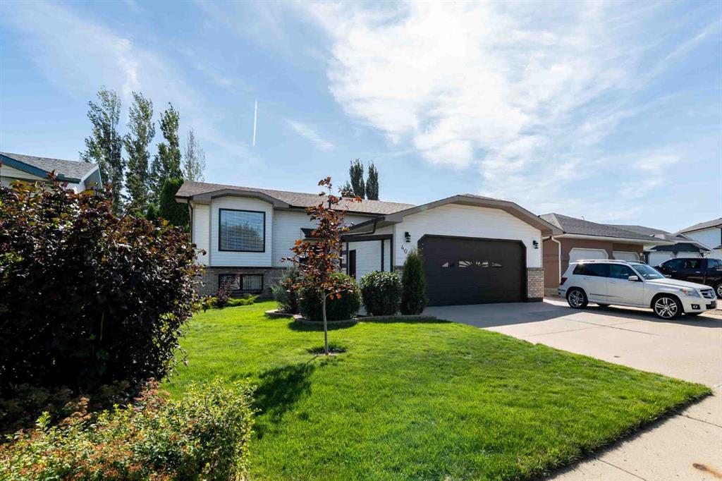 Picture of 40 Storrs Crescent SE, Medicine Hat Real Estate Listing