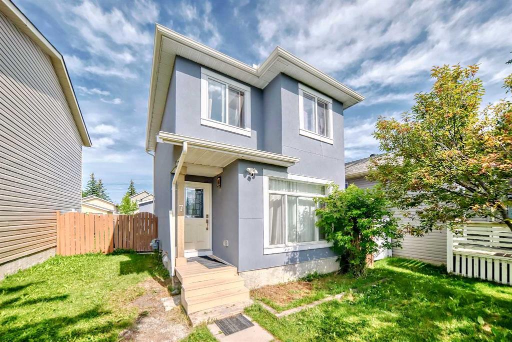 Picture of 7 Martinview Crescent , Calgary Real Estate Listing