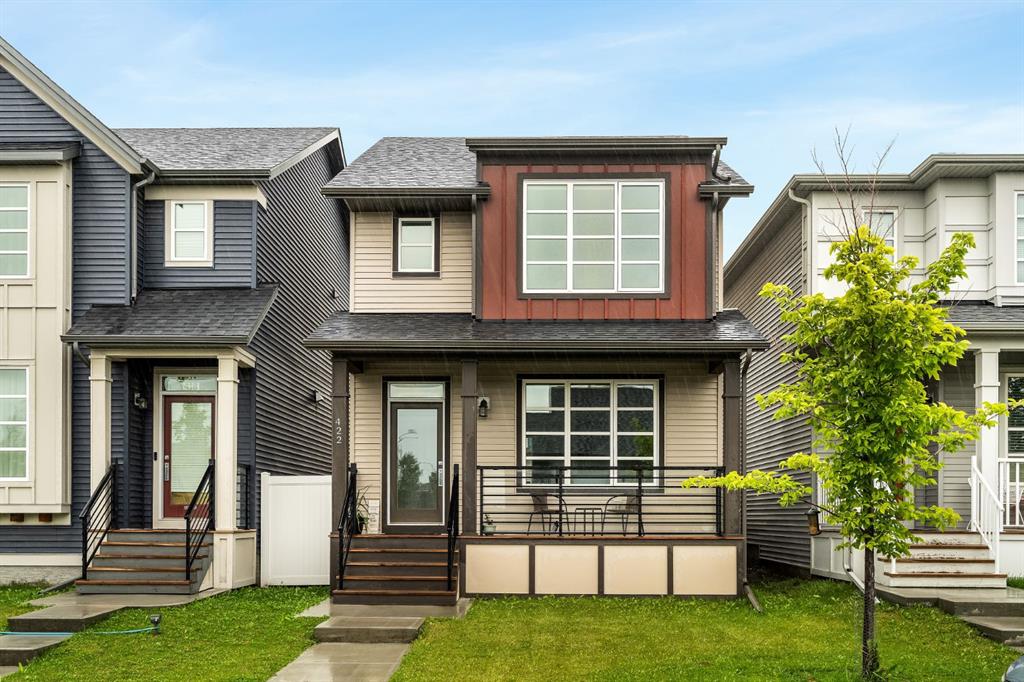 Picture of 422 Walgrove Way SE, Calgary Real Estate Listing