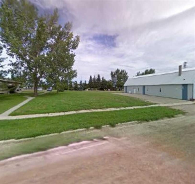 Picture of 123 First Street S, Lomond Real Estate Listing