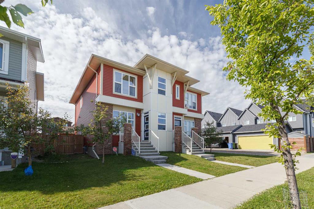 Picture of 1031 Livingston Way NE, Calgary Real Estate Listing