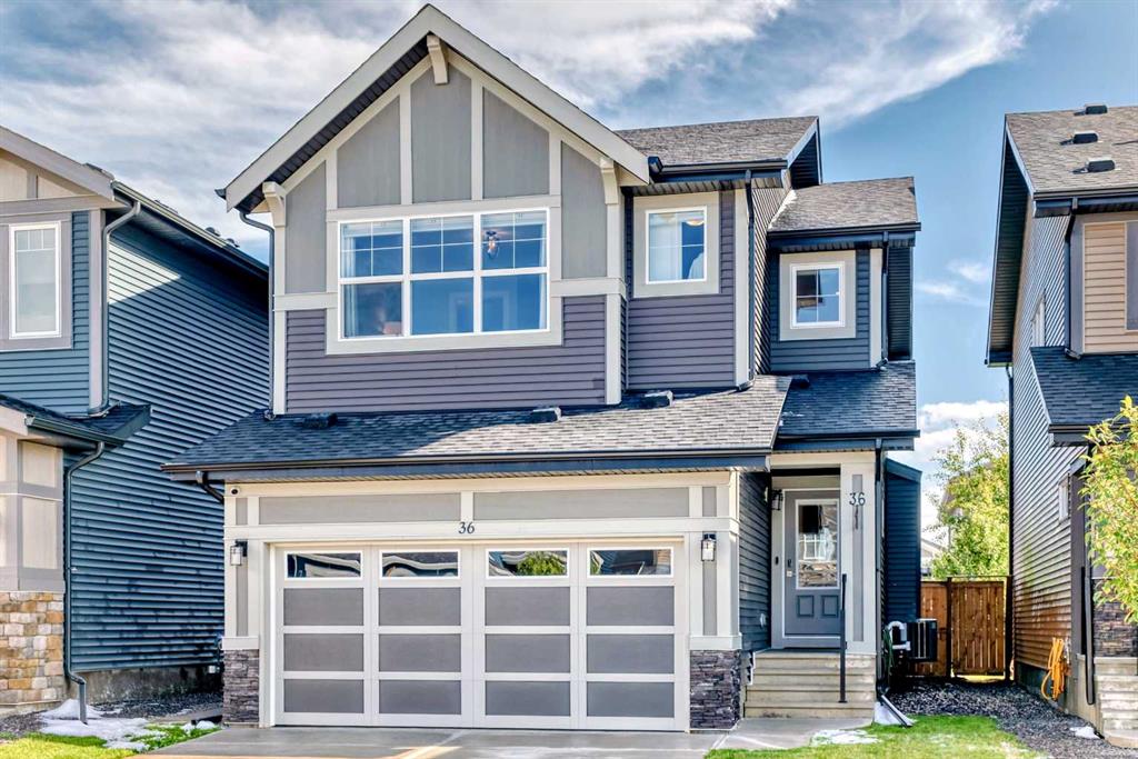 Picture of 36 Sundown Avenue , Cochrane Real Estate Listing