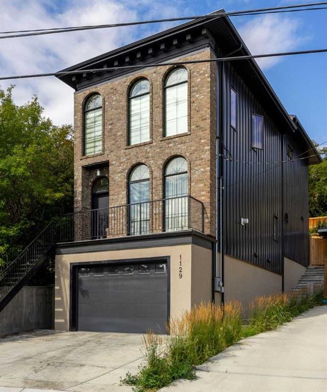 Picture of 1129 Maggie Street SE, Calgary Real Estate Listing