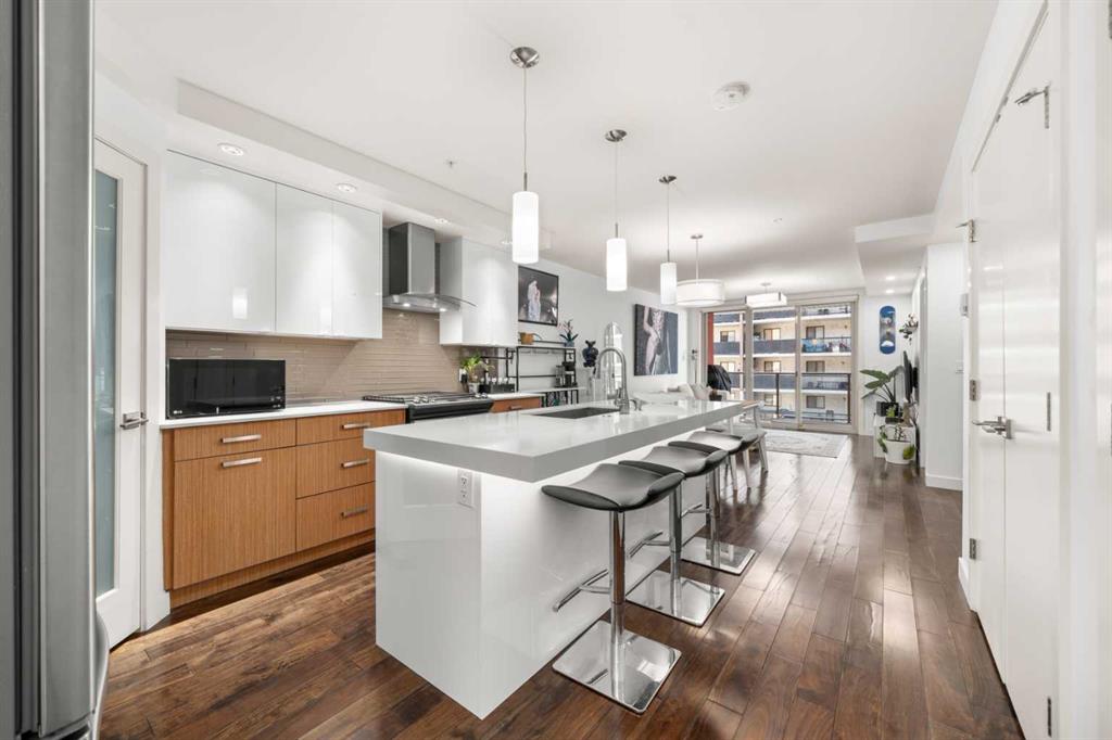 Picture of 302, 1029 15 Avenue SW, Calgary Real Estate Listing