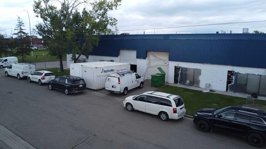 Picture of Unit 7, 5935 35 Street SE, Calgary Real Estate Listing