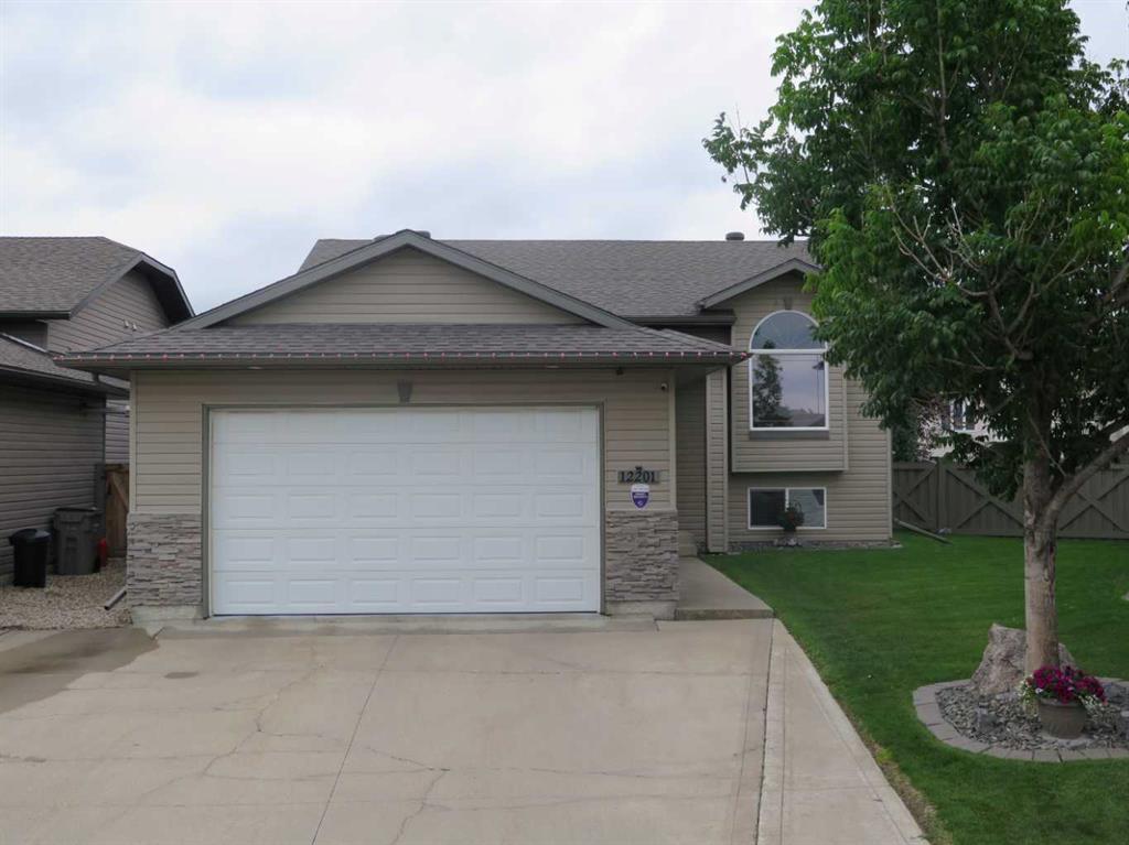 Picture of 12201 104A Street , Grande Prairie Real Estate Listing