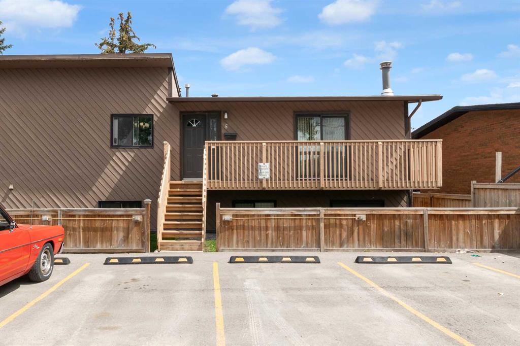 Picture of 5, 4527 73 Street NW, Calgary Real Estate Listing