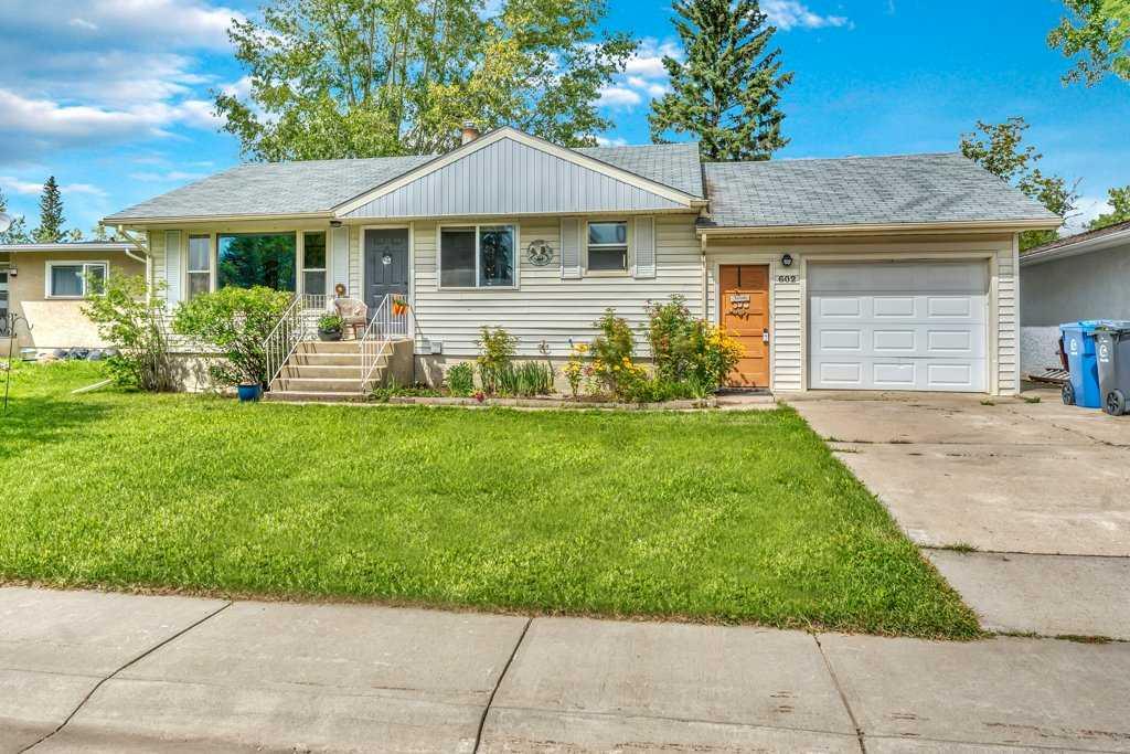 Picture of 602 4 Street SE, Three Hills Real Estate Listing