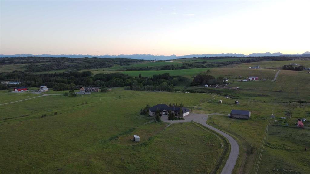 Picture of 270009 Horse Creek Road , Rural Rocky View County Real Estate Listing