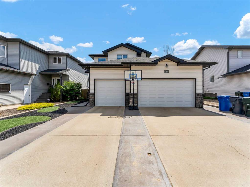 Picture of 246 Somerset Road SE, Medicine Hat Real Estate Listing