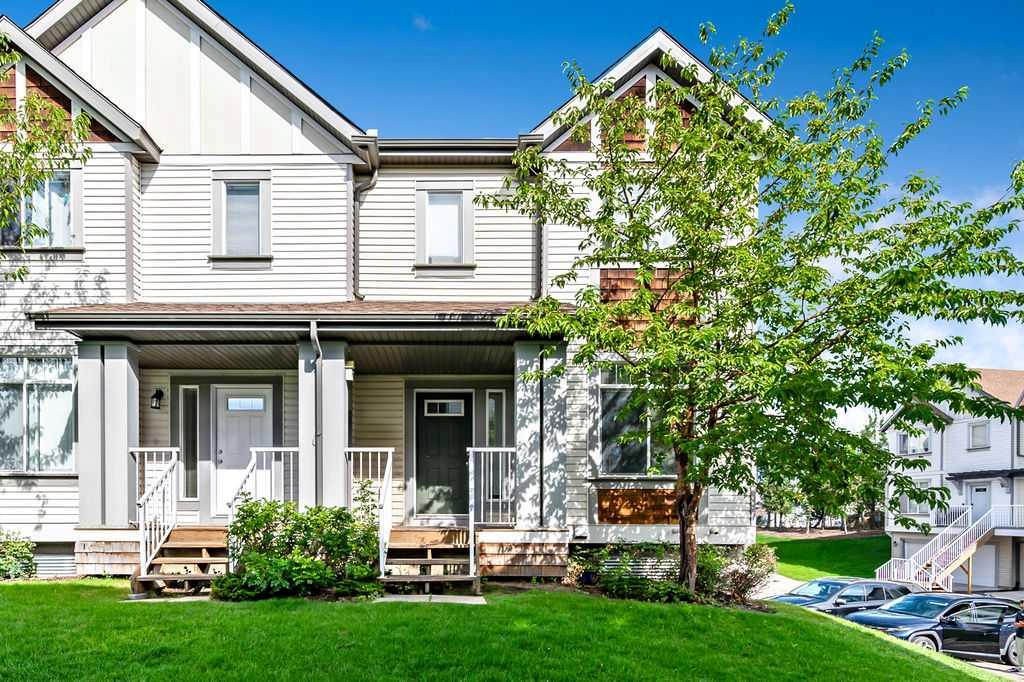 Picture of 213 Copperstone Cove SE, Calgary Real Estate Listing