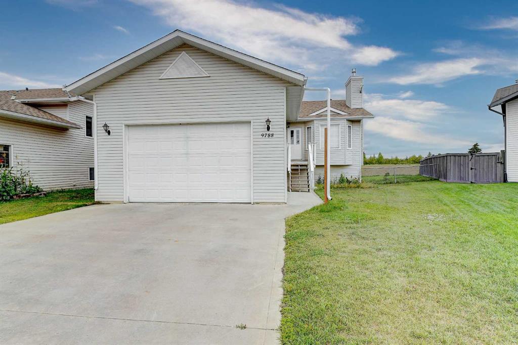 Picture of 9788 102 Avenue , Sexsmith Real Estate Listing