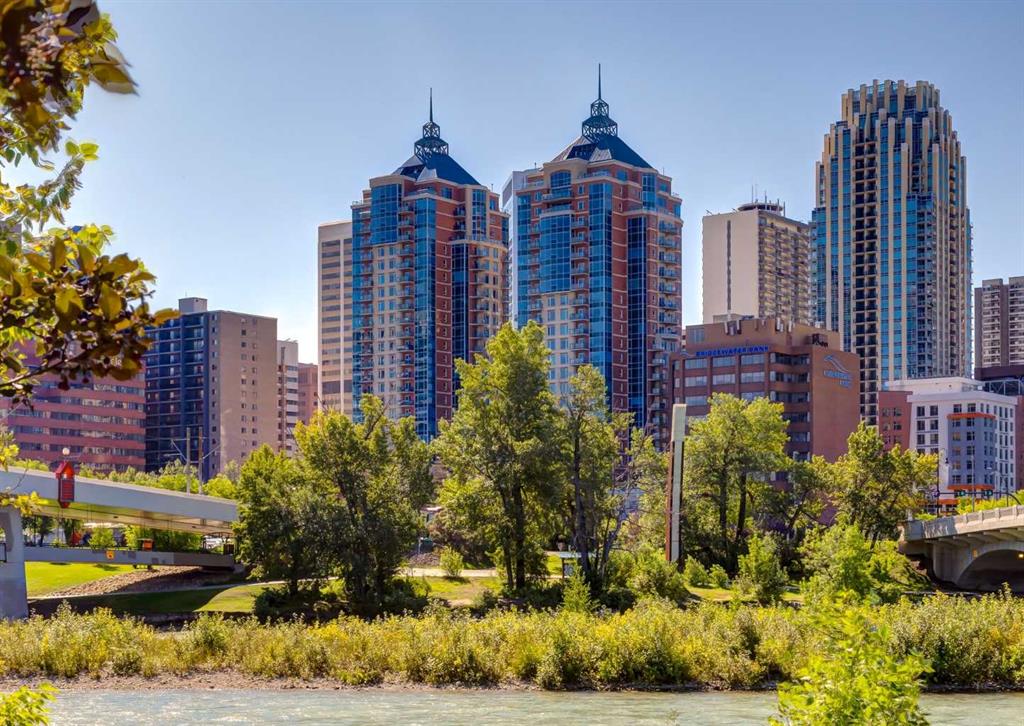 Picture of 1707, 920 5 Avenue SW, Calgary Real Estate Listing