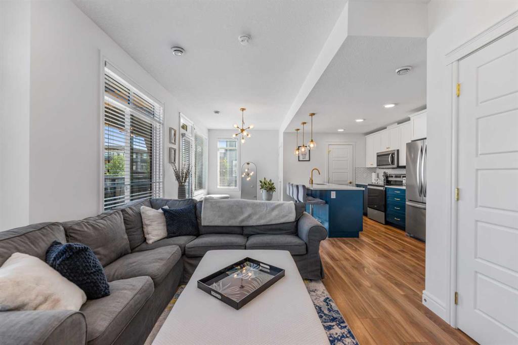 Picture of 268 Seton Passage SE, Calgary Real Estate Listing