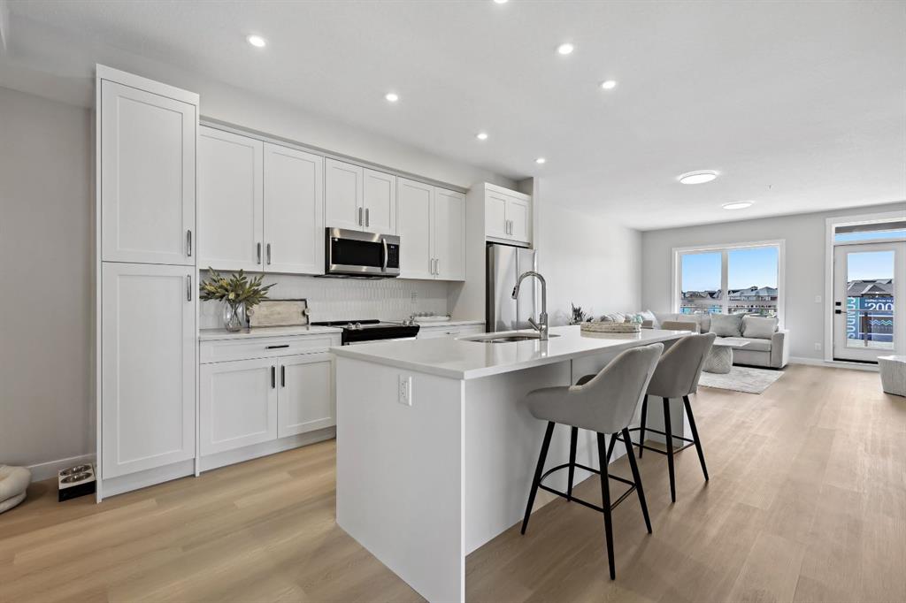 Picture of 8215, 1802 Mahogany Boulevard SE, Calgary Real Estate Listing