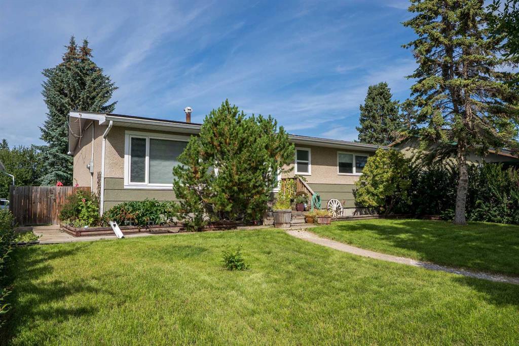 Picture of 1622 Strathcona Street , Crossfield Real Estate Listing
