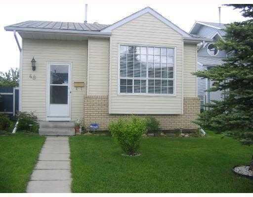 Picture of 48 LA VALENCIA Gardens NE, Calgary Real Estate Listing