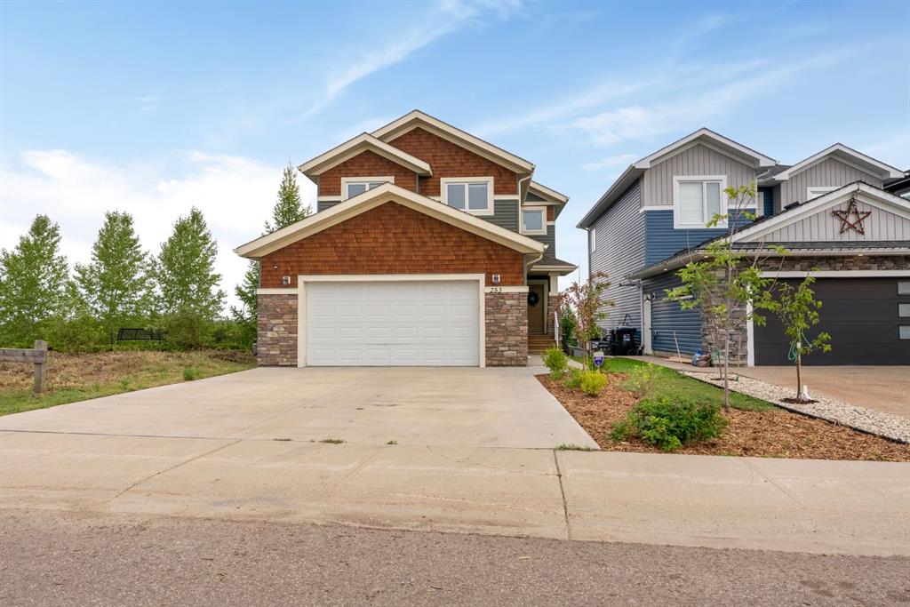 Picture of 253 Gravelstone Road , Fort McMurray Real Estate Listing