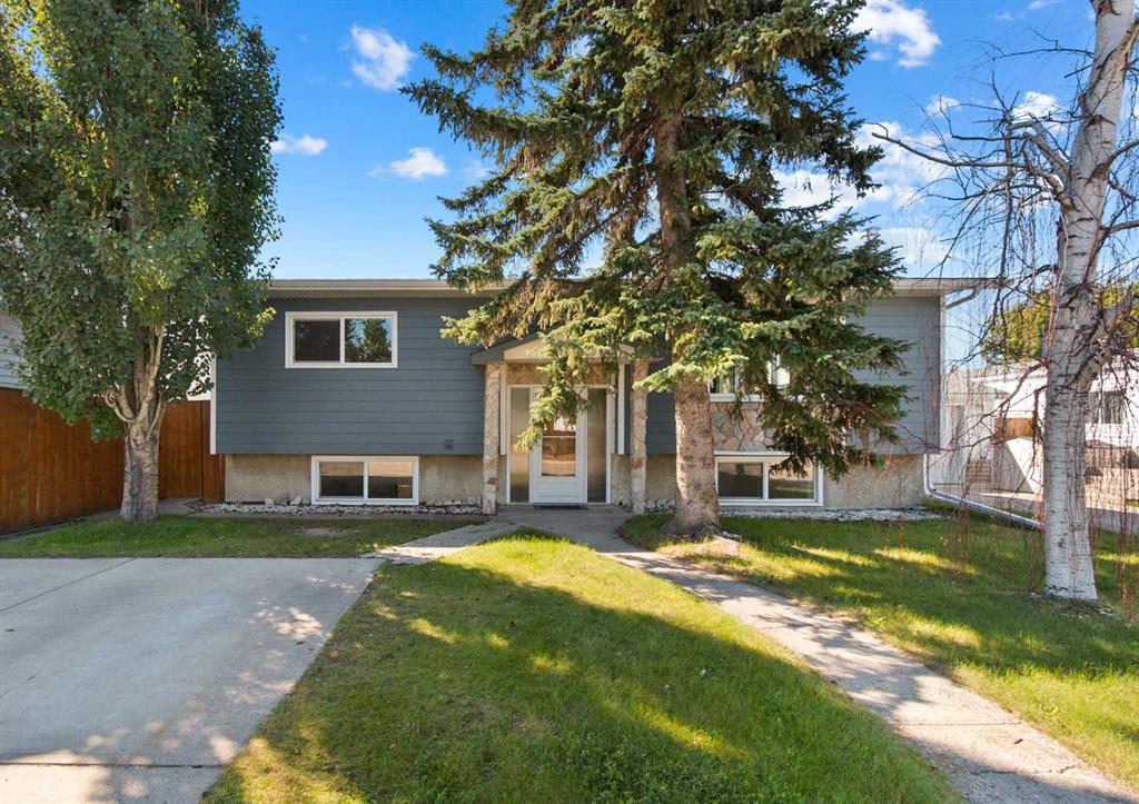 Picture of 125 Big Springs Drive , Airdrie Real Estate Listing