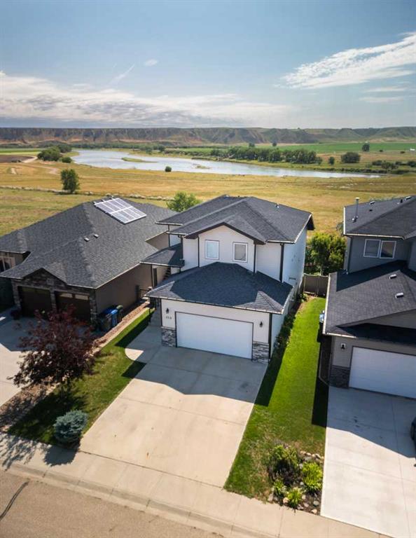 Picture of 159 Ranchlands Boulevard NE, Medicine Hat Real Estate Listing