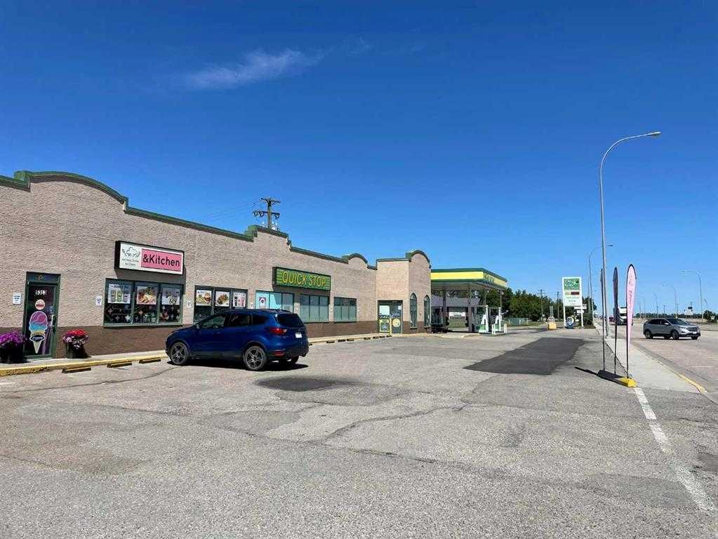 Picture of 5313 1 Street W, Claresholm Real Estate Listing