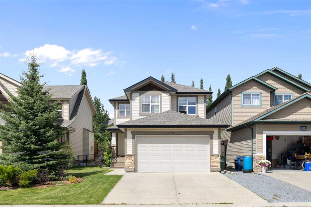 Picture of 29 Sunset Close , Cochrane Real Estate Listing