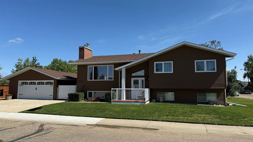 Picture of 128 Winkler Drive , Hanna Real Estate Listing
