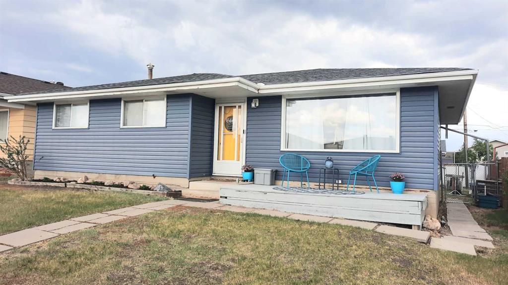 Picture of 1005 2 Street SE, Drumheller Real Estate Listing