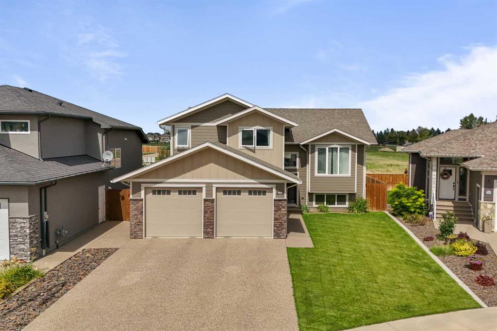 Picture of 4423 53 Avenue , Taber Real Estate Listing