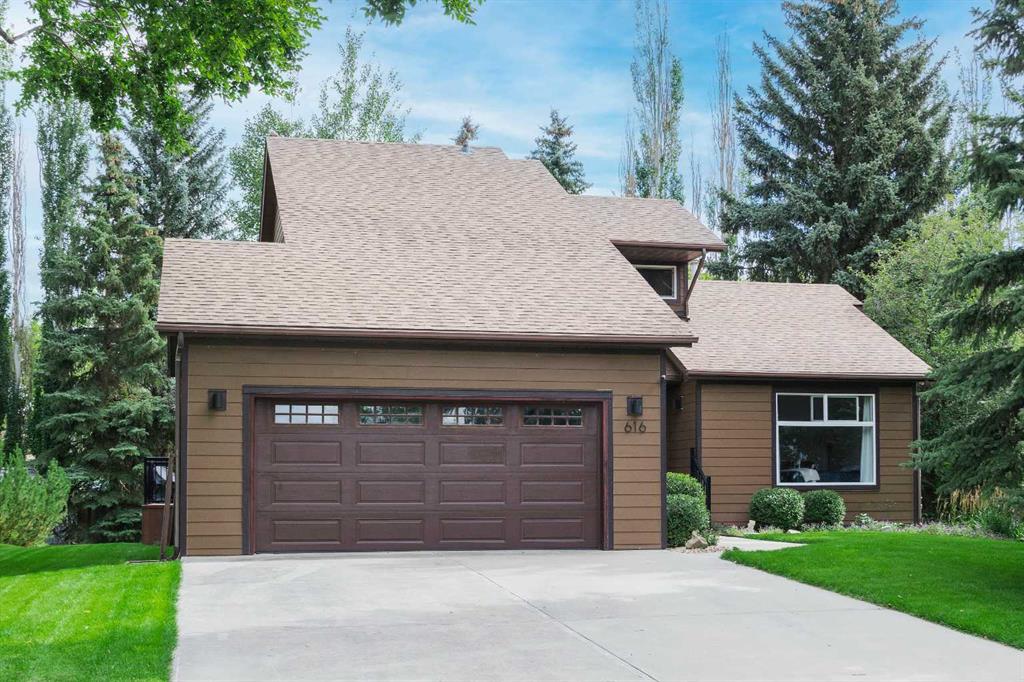 Picture of 616 Memorial Avenue , Vulcan Real Estate Listing