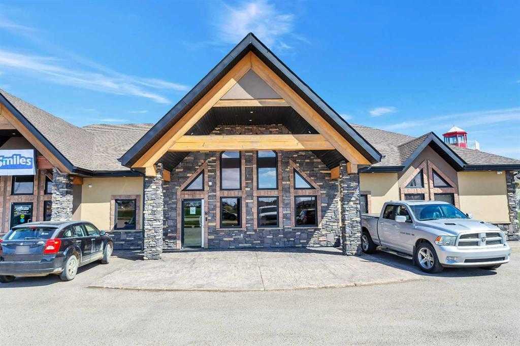 Picture of 101, 17 Beju Industrial Drive , Sylvan Lake Real Estate Listing