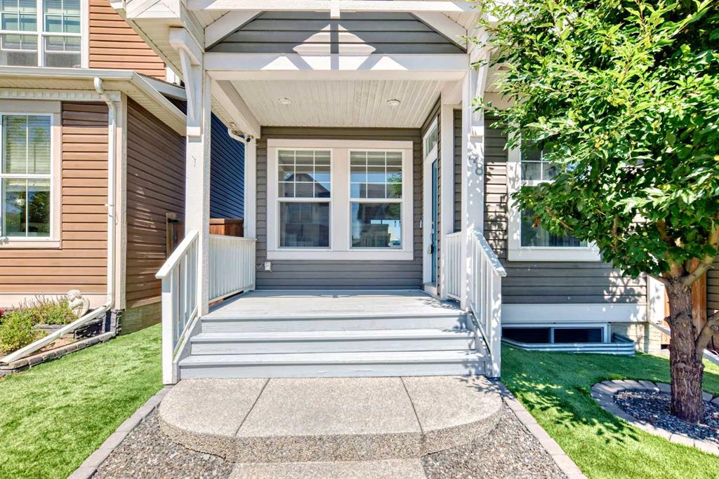 Picture of 48 Auburn Bay Crescent SE, Calgary Real Estate Listing