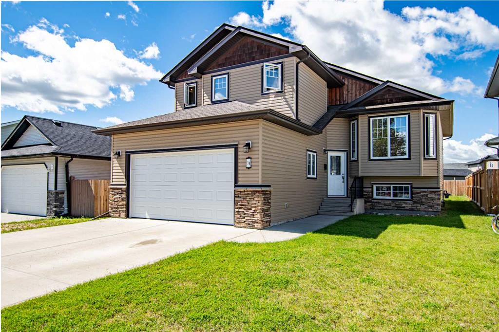 Picture of 38 Woodbine Avenue NW, Blackfalds Real Estate Listing
