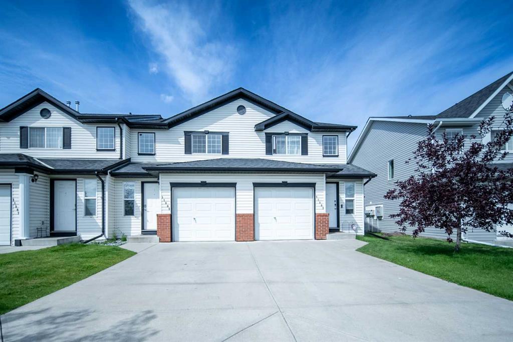 Picture of 11985 Coventry Hills Way NE, Calgary Real Estate Listing