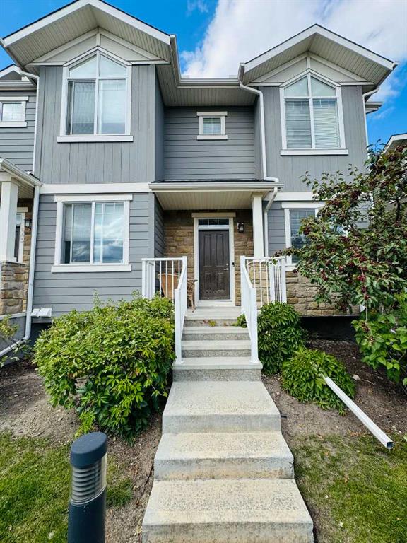 Picture of 641 Evanston Manor NW, Calgary Real Estate Listing