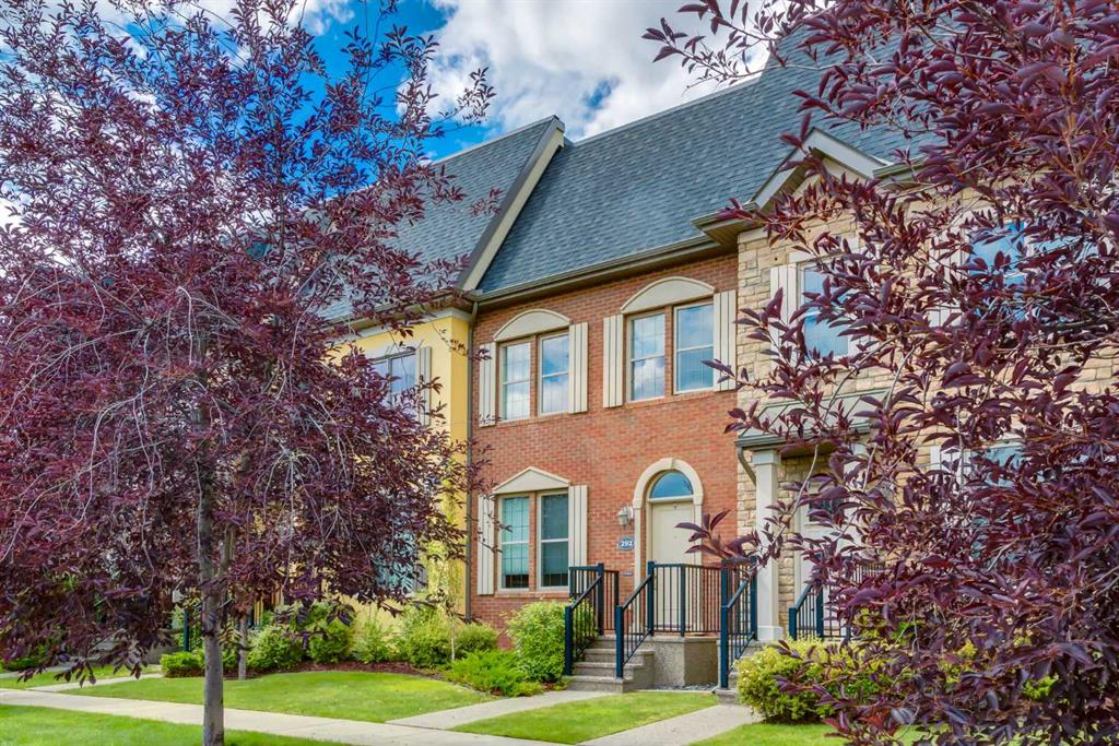 Picture of 292 Quarry Park Boulevard SE, Calgary Real Estate Listing